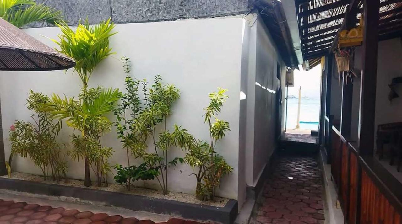 Pantai Bungalow Lembongan Island ภายนอก รูปภาพ